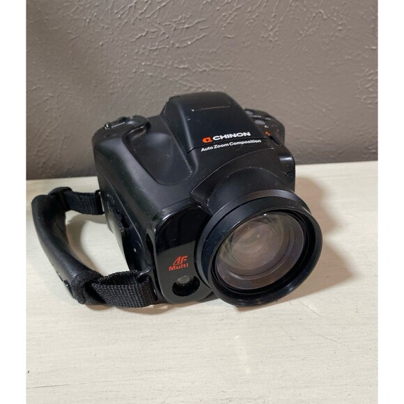 Chinon Genesis III Macro Zoom Lens 38-110mm Automatic Point Shoot Film Camera - Picture 1 of 9